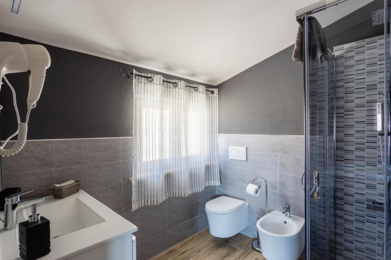 Cadoni Guest House Bosa Kültér fotó